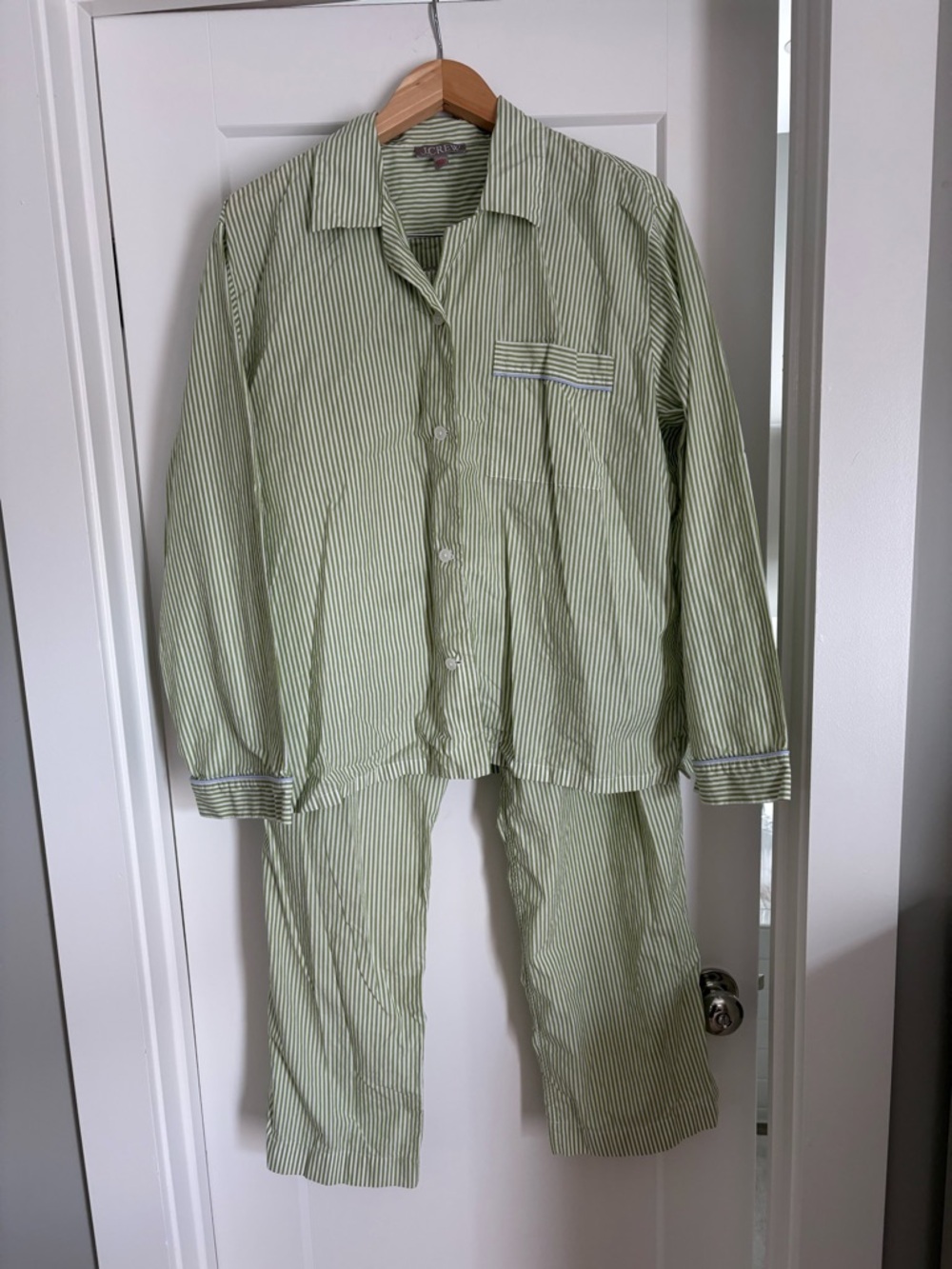 Classic Green Stripe Women's Pajama Set - Lightweight Cotton